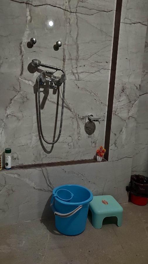 Ira Homestay Mathura - Divine Spiritual Stay Eksteriør bilde