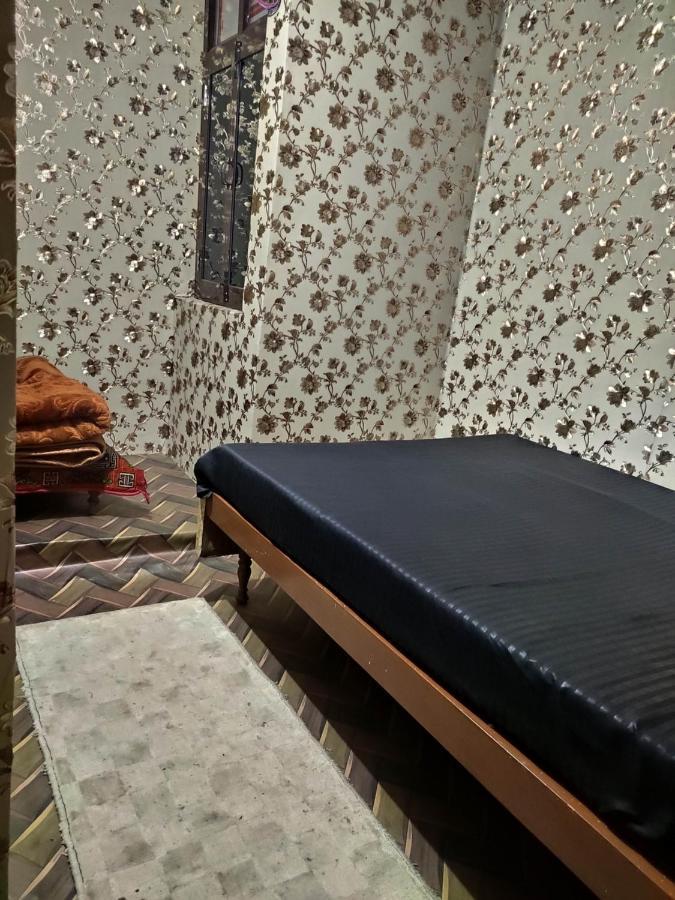 Ira Homestay Mathura - Divine Spiritual Stay Eksteriør bilde